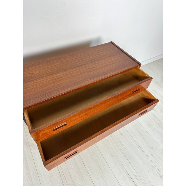 Vintage Danish Teak Chest of Drawers by Arne Hovmand Olsen for Mogens Kold, 1960s For Sale - Image 6 of 10