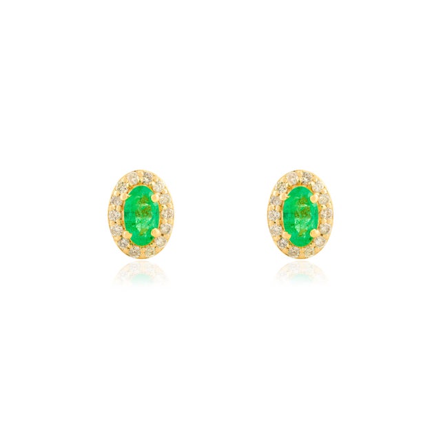 Modern Dainty Modern Halo Diamond Emerald Stud Earrings in 18k Gold- A Pair For Sale - Image 3 of 10