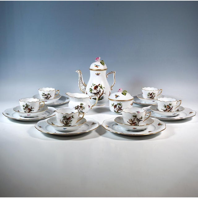 Herend service consisting of 21 parts: 1 lidded mocha pot, 1 milk jug, 1 lidded sugar bowl, 6 cups, 6 saucers, 6 dessert...