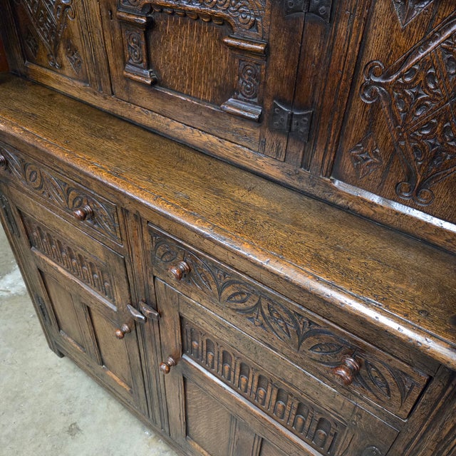 19th Century English Oak Carved Panel Jacobean 3 Door & 2 Drawer Court Cupboard With Bulbous Supports For Sale - Image 9 of 18