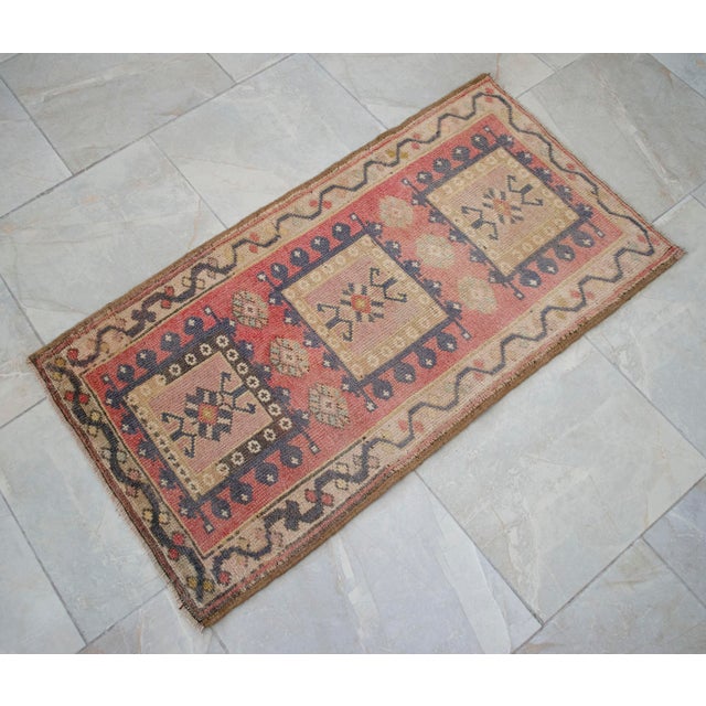 1970s Hand Knotted Door Mat, Entryway Rug, Bath Mat, Kitchen Decor, Small Rug, Turkish Rug - 1′11″ × 3′7″ For Sale - Image 5 of 7