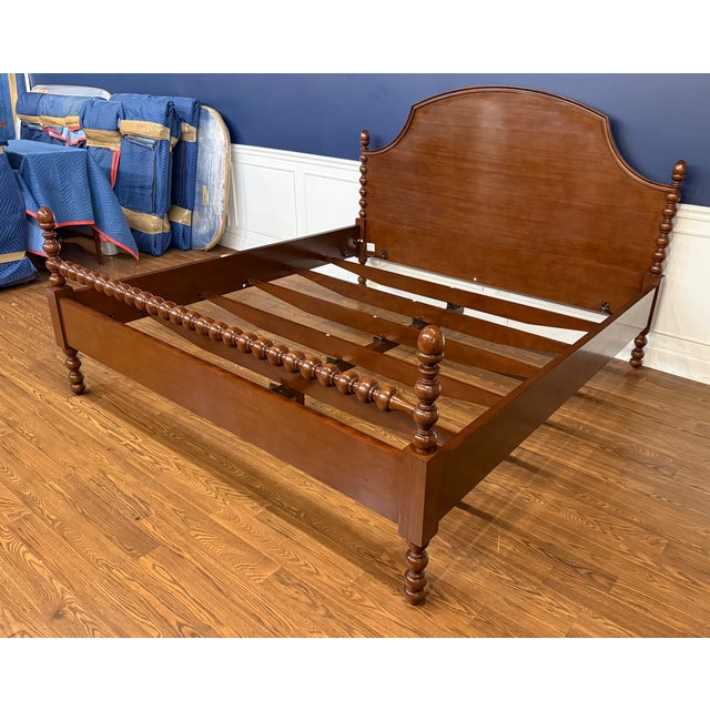 Wood Classic King Size Mahogany Spindle Post Bed by Leighton Hall - Showroom Sample For Sale - Image 7 of 14