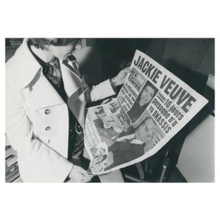 Jackie Kennedy with Newspaper in France, 1970s, Black & White Photograph For Sale