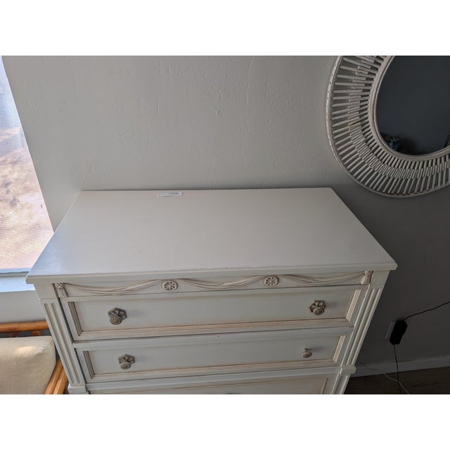 1960s American of Martinsville French Provincial Tallboy Chest For Sale - Image 10 of 10