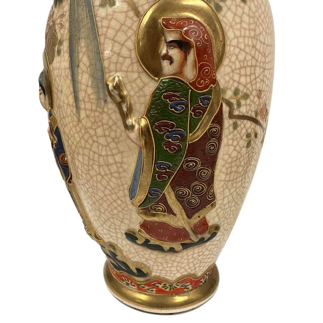 Antique Japanese Meiji Period Satsuma Earthenware Vase For Sale - Image 13 of 18
