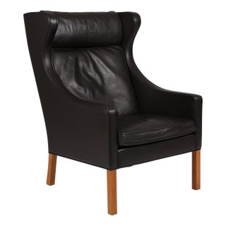 Model 2204 Wingback Chair in Leather by Børge Mogensen for Fredericia For Sale