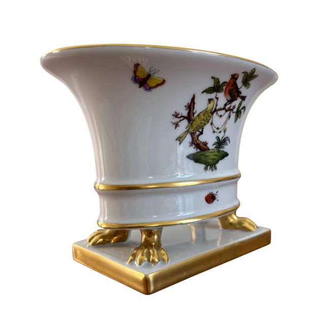 Ceramic Vintage 1950s Herend Hungary Rothschild Bird Oval Cachepot Urn With Gilded Paw Feet For Sale - Image 7 of 10