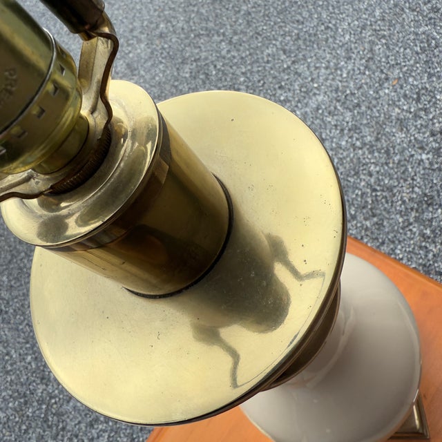 Vintage Stiffel Beige Porcelain and Brass Table Lamps - A Pair For Sale - Image 10 of 18