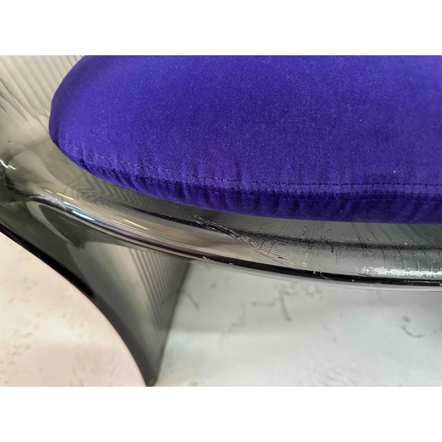 Mid-Century Modern Original Lucite Flower Chair by Pierre Paulin for Magis For Sale - Image 3 of 9