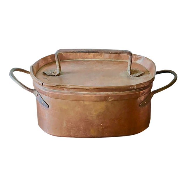 Antique Copper Daubiere or Brasiere Pot With Dovetailed Bottom and Hand Forged Handles and Top For Sale