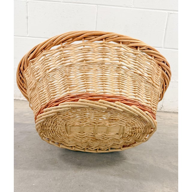 Wood Vintage Ombre Wicker Oval Basket Twisted Handles Large 23" × 17" For Sale - Image 7 of 7