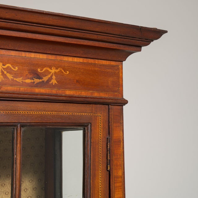 19th Century France Edwardian Brown Wood Display Cabinet For Sale - Image 4 of 11