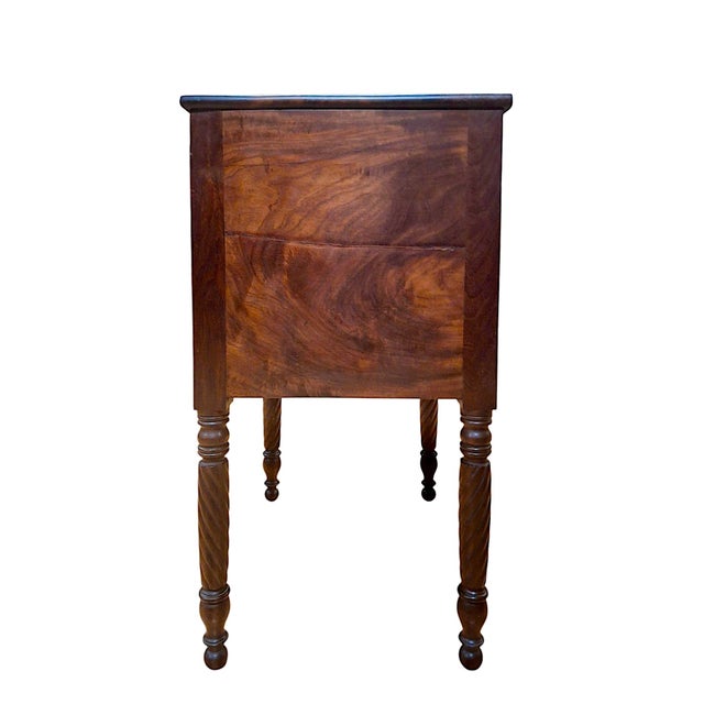 19th-Century American Federal Mahogany Three-Drawer Worktable For Sale - Image 4 of 12