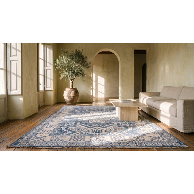 Textile 1930s Blue-White Medallion Antique Indian Agra Rug Knotted Pile 4' 1" X 6' 8" Cotton Carpet For Sale - Image 7 of 7