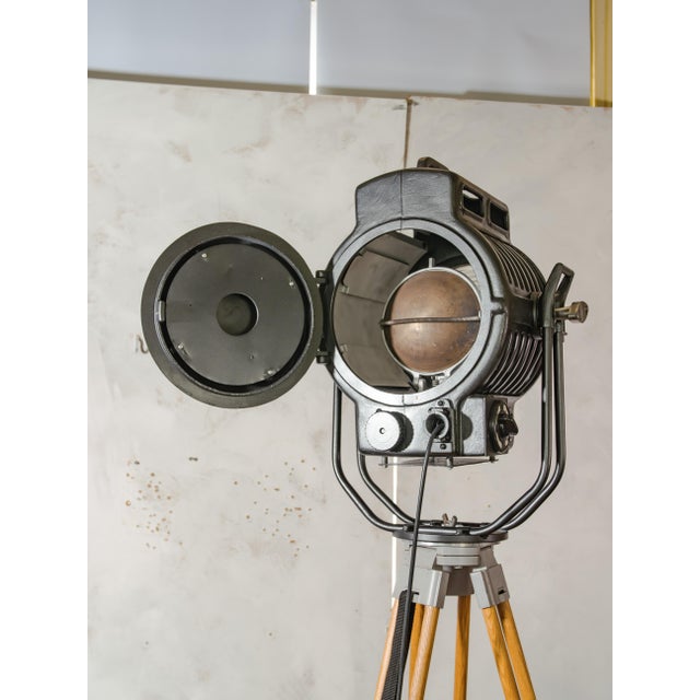 Vintage Movie Spotlight on Surveying Tripod Floor Lamp by Arri Arnold & Richter, 1950s For Sale - Image 16 of 18