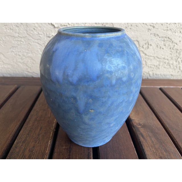 Mottled blue Brush McCoy. A very nice antique art pottery vase that is mottled blue/ gray. It is unmarked but could be...