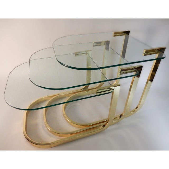 Sculptural Brass Nesting Table Set with Cantilever Glass Tops - Set of 3 For Sale - Image 4 of 8