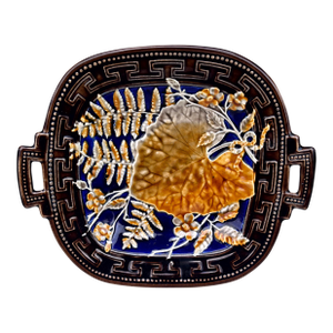 Square Majolica Leaves Handled Comport Choisy Le Roi, Circa 1890