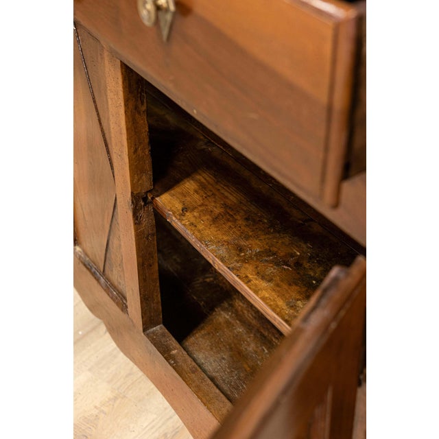 Italian Italian Early 19th Century Walnut Three Drawers over Two Doors Buffet For Sale - Image 3 of 16