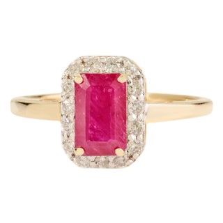 Prong Set Ruby With Halo Diamonds in 14k Gold Engagement Ring Size 7 For Sale