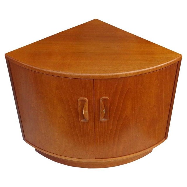 Mid-Century Modern Danish Teak Corner Cabinet Side Table For Sale In Houston - Image 6 of 6