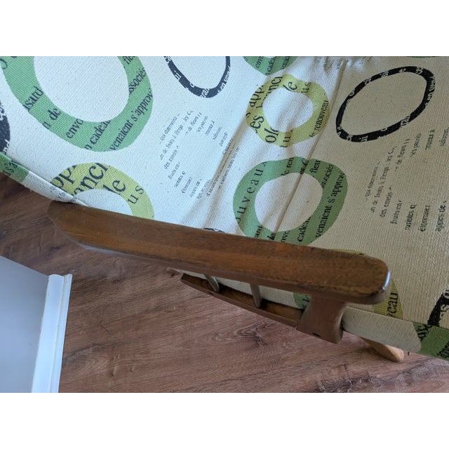 Wood Mid-20th Century Attributed Murphy Miller Chair in the Style of Kroehler and Herman Miller For Sale - Image 7 of 10