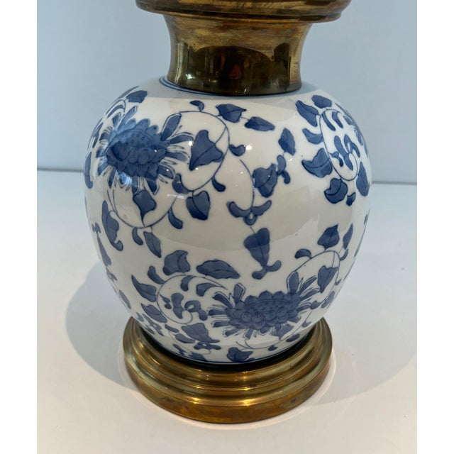 Late 20th Century Chinoiserie Porcelain and Brass Table Lamps a Pair For Sale - Image 9 of 12