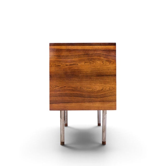 Hans Wegner for Ry Møbler Ry-25 President Mid Century Rosewood Credenza With Hutch For Sale In Chicago - Image 6 of 12