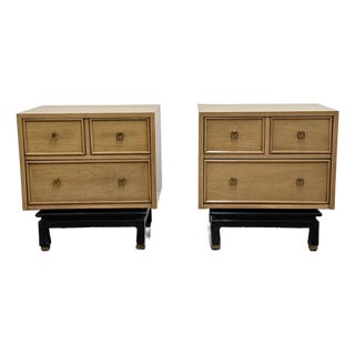 Pair of Mid Century Modern Nightstands For Sale