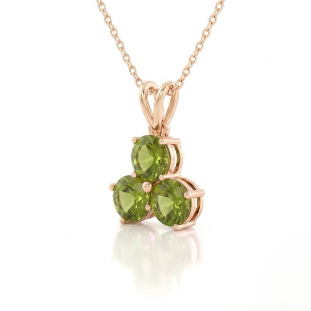 Contemporary Natural Peridot Trio Pendant Necklace | Gemstone Cluster Jewelry | August Birthstone Pendant for Woman For Sale - Image 3 of 3