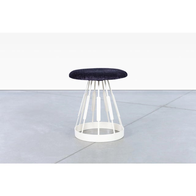 Antique White Mid-Century Model F-34 Iron Stools by Arthur Umanoff for Shaver-Howard Inc, 1960s For Sale - Image 8 of 9