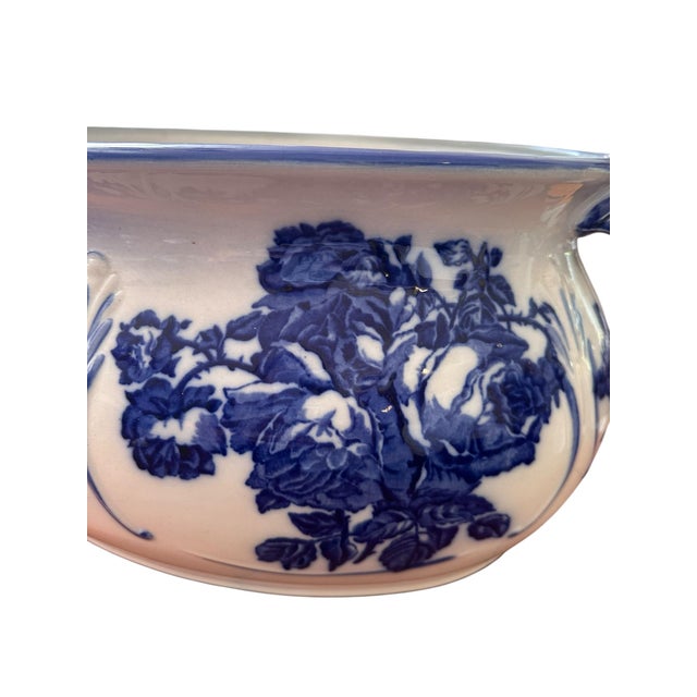 1940s Large 1940s Blakeney Ironstone Staffordshire English Blue and White Footbath For Sale - Image 5 of 12