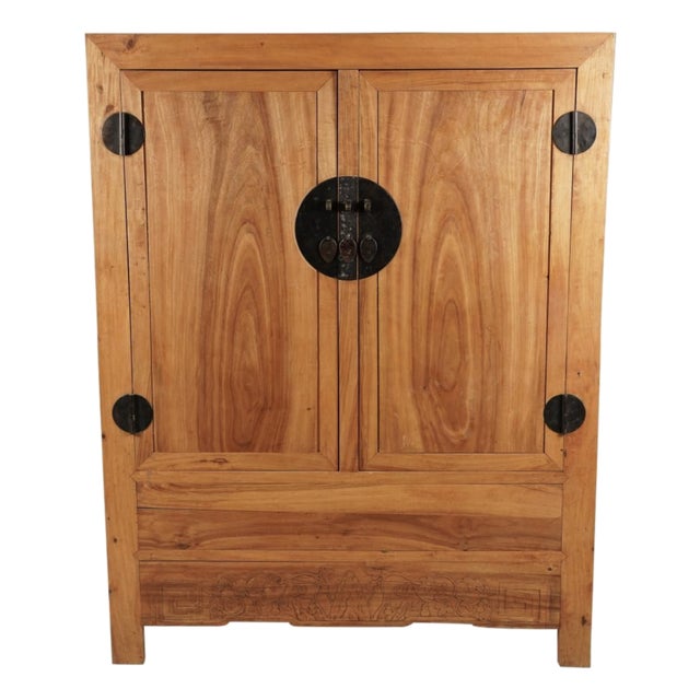 Late 20th Century Large Chinese Carved Camphorwood Cabinet For Sale