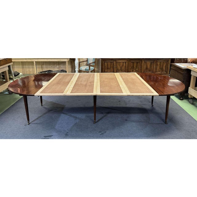 Louis XVI Dining Table in Cuban Mahogany with 5 Modern White Wood Extensions, 19th-Century For Sale - Image 18 of 18