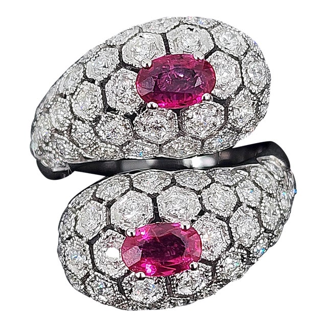 2.67 Ct Natural Ruby & Diamond Cocktail Ring, Size 6 For Sale