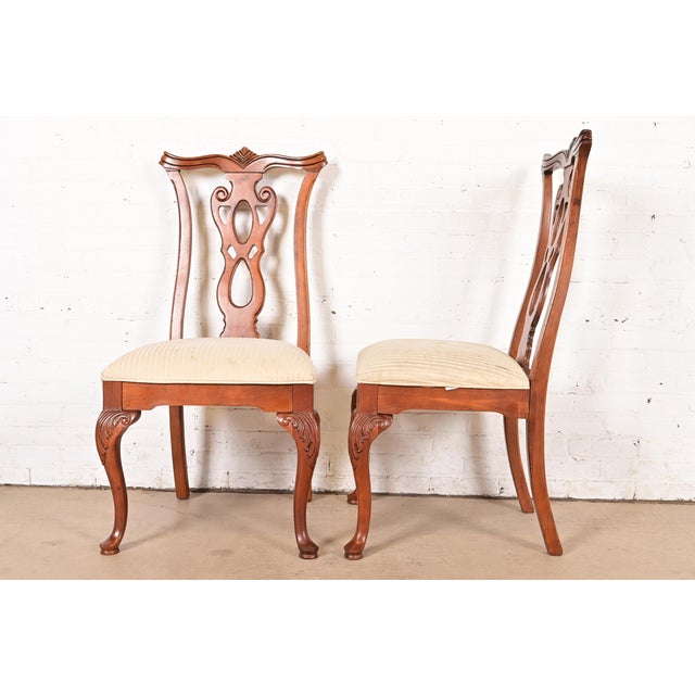 Thomasville Georgian Carved Mahogany Side Chairs or Dining Chairs, Pair For Sale - Image 10 of 14