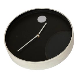Example of Howard Miller Clocks