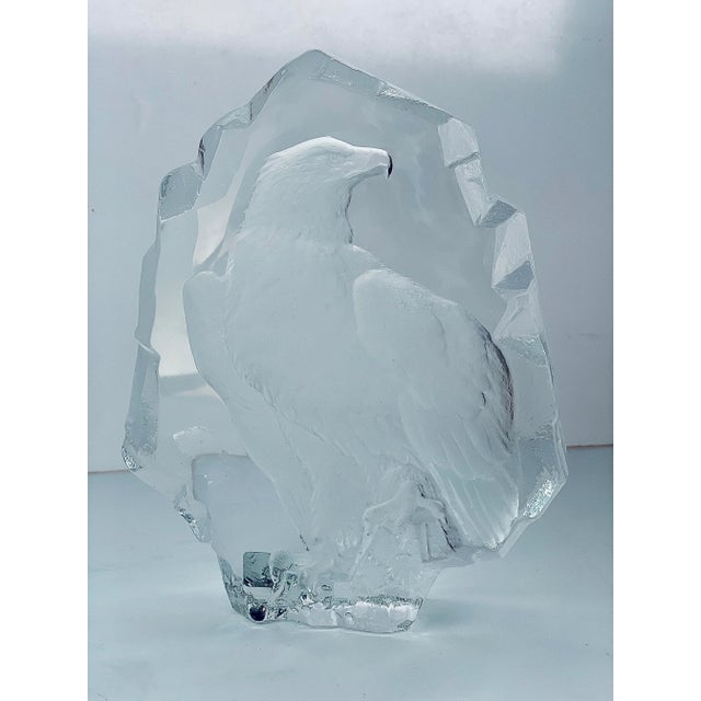 Large Crystal Sculpture of a Bald Eagle Created for Maleras Crystal & Signed by Swedish Artist Mats Jonasson For Sale - Image 10 of 12