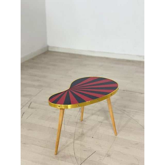 Mid-Century Modern Kidney-Shaped Table For Sale - Image 4 of 7