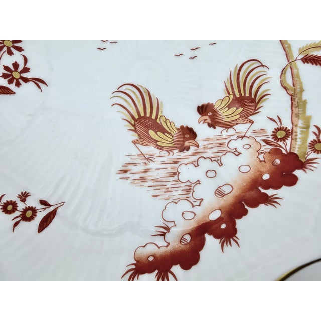 This is a wonderful serving dish from Richard Ginori's Siena Rust Rooster collection. The colors are vibrant and the gold...