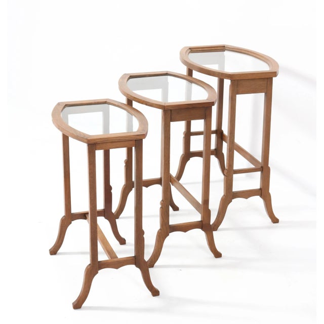 Art Nouveau Oak Nesting Tables with Glass Tops, 1900s, Set of 3 For Sale - Image 6 of 10
