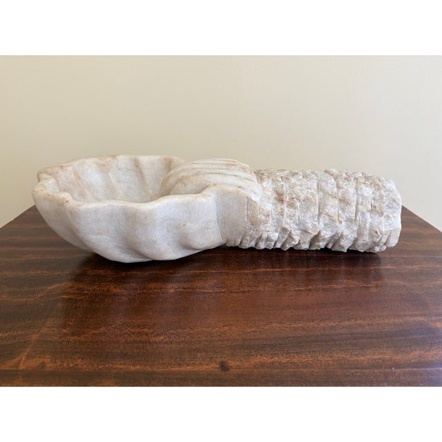 19th-Century Italian Carved Marble Shell Church Font For Sale - Image 4 of 11