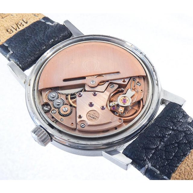 Omega 1022 automatic wristwatch, day and date at 3 o'clock. Switzerland, 1970s origin switzerland period 1970s brand omega...
