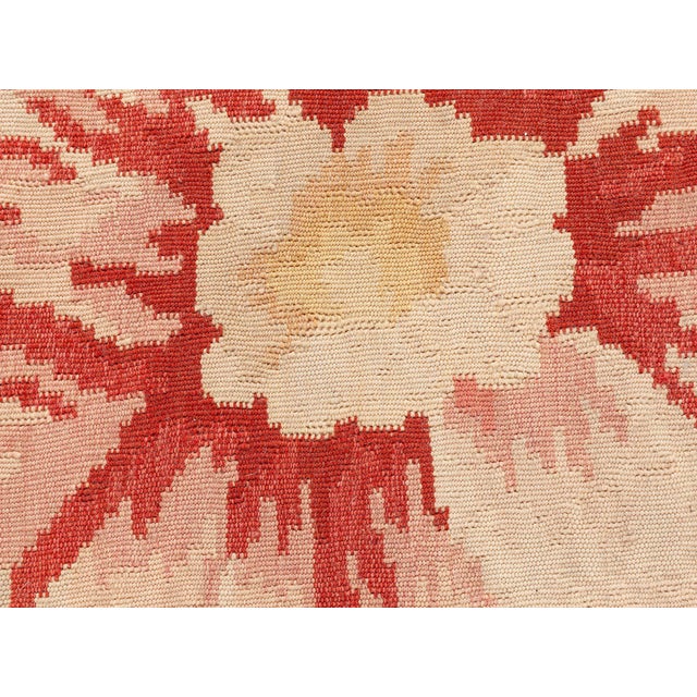 Contemporary Floral Bessarabian style handmade wool rug by Doris Leslie Blau. Size: 13'10" × 19'8" (421 × 599 cm)....
