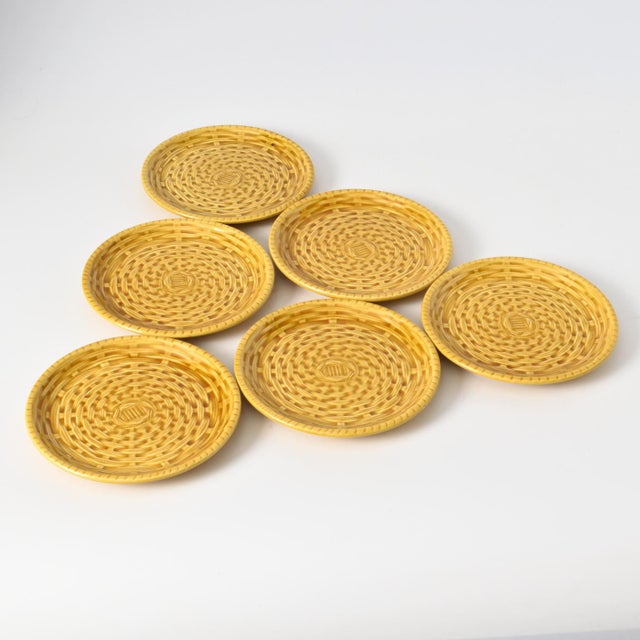 Mustard Yellow Basket-Weave Pattern Side Plates from Sarreguemines, 1930s, Set of 6 For Sale - Image 3 of 7