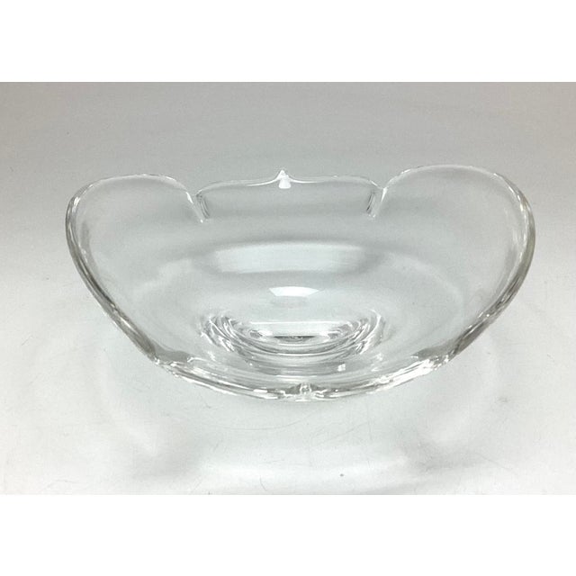Steuben 9" Round Crimped Bowl Calyx by Donald Pollard. This piece is in good age-appropriate condition with some minor...