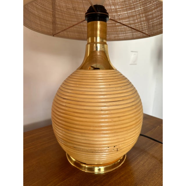Wood Pair of Rattan and Brass Lamps. Italy, 1970s For Sale - Image 7 of 12