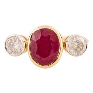 2.83 Ct Mozambique Oval Ruby & Diamond Three Stone Ring in 14k Yellow Gold Size 5 For Sale