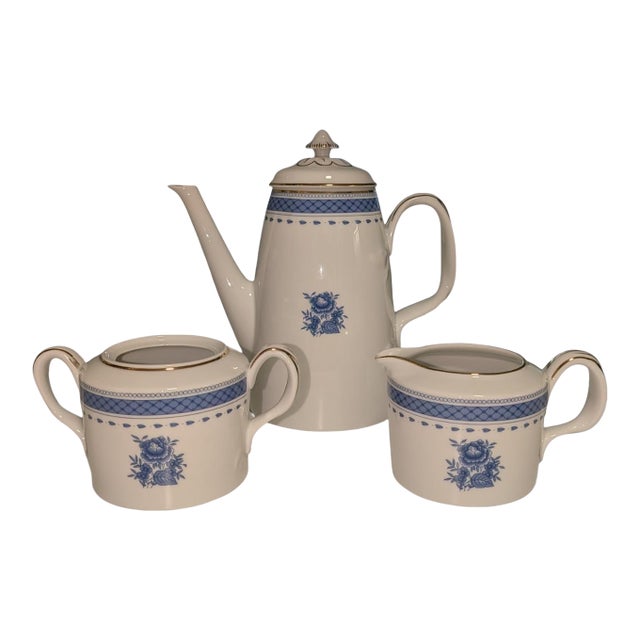 Vintage Vista Alegre "Blue Flower" Porcelain Coffee Service - 3 Pieces For Sale