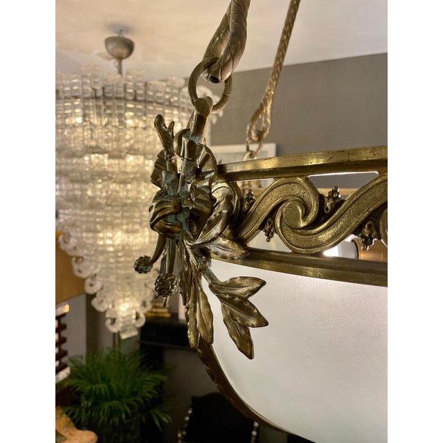 Large French Empire Style Chandelier in Gilt Bronze, 1890s For Sale - Image 9 of 18
